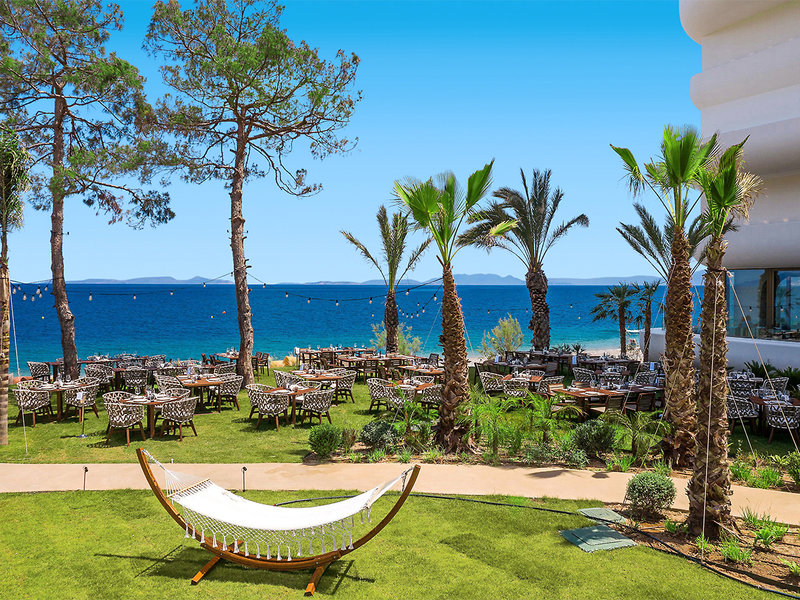 Isla Brown Corinthia Resort & Spa, Curio Collection by Hilton 12