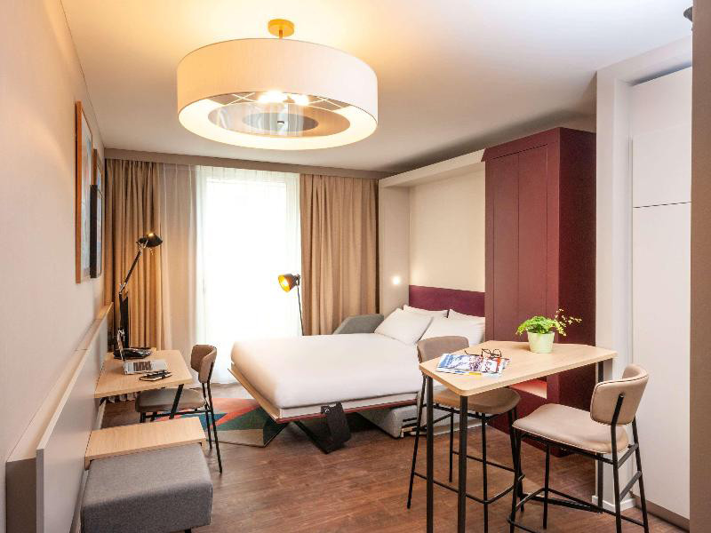 Aparthotel Adagio Zurich City Center 6