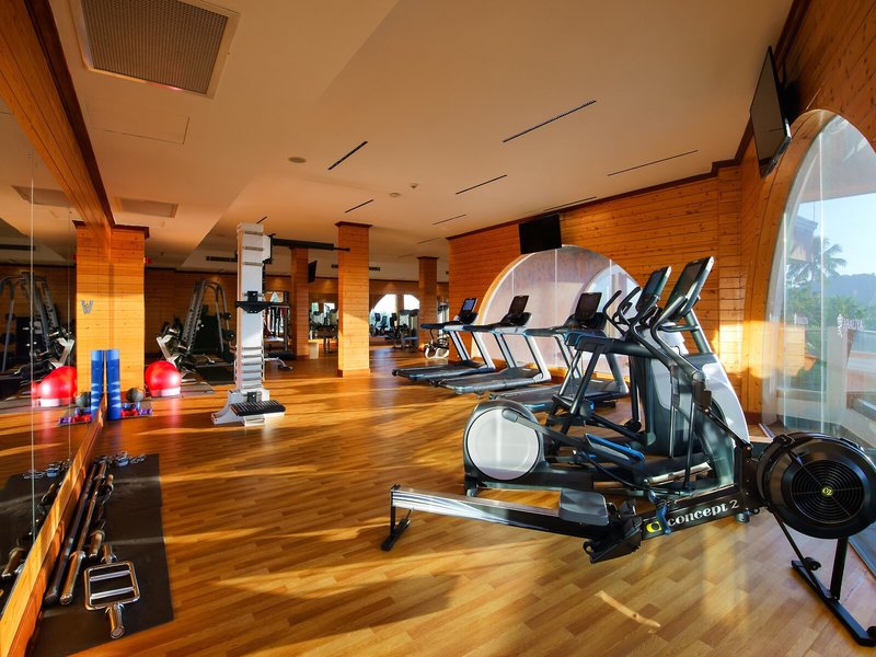 Araliya Beach Resort & Spa 23