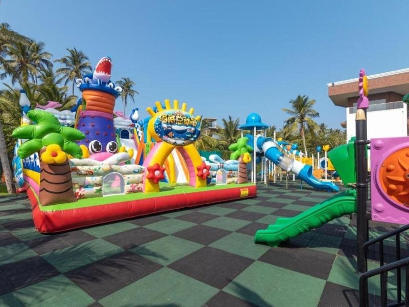 Araliya Beach Resort & Spa 27