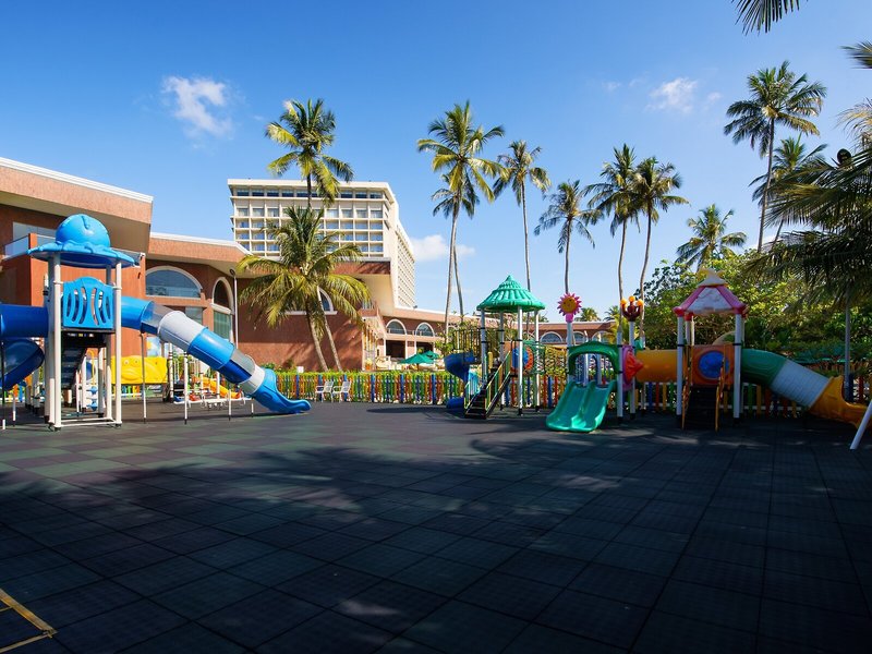 Araliya Beach Resort & Spa 28