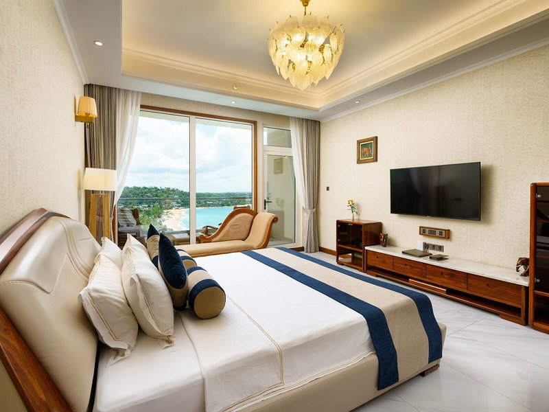 Araliya Beach Resort & Spa 29