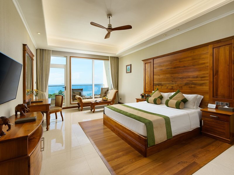 Araliya Beach Resort & Spa 33