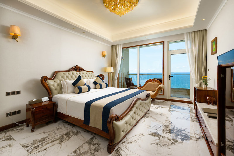Araliya Beach Resort & Spa 15