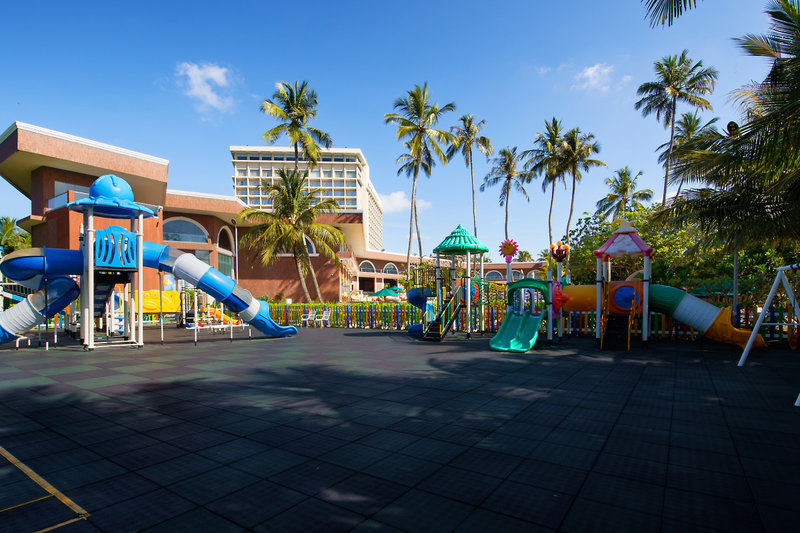 Araliya Beach Resort & Spa 7