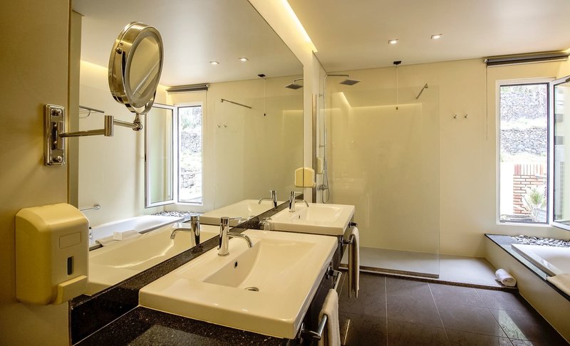 Savoy Calheta Beach 24