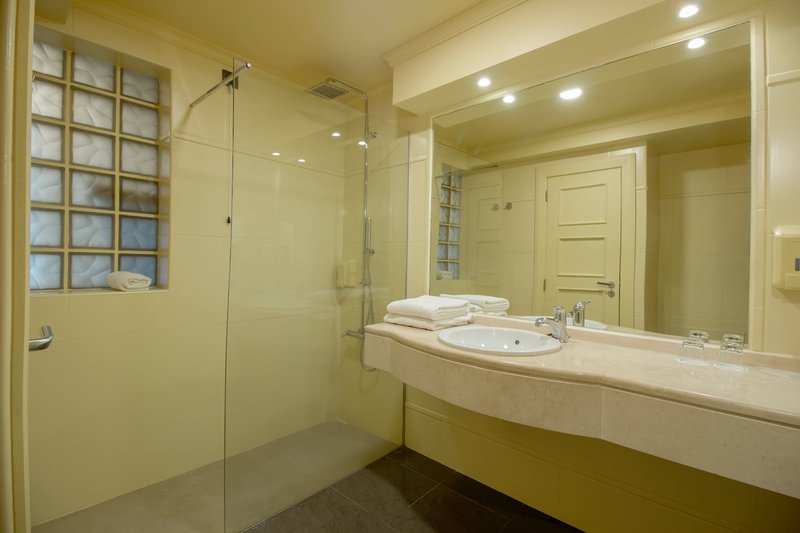 Savoy Calheta Beach 25