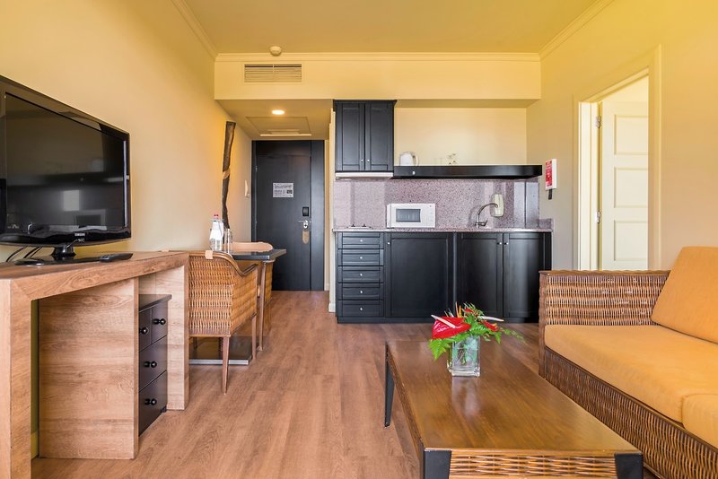 Savoy Calheta Beach 9