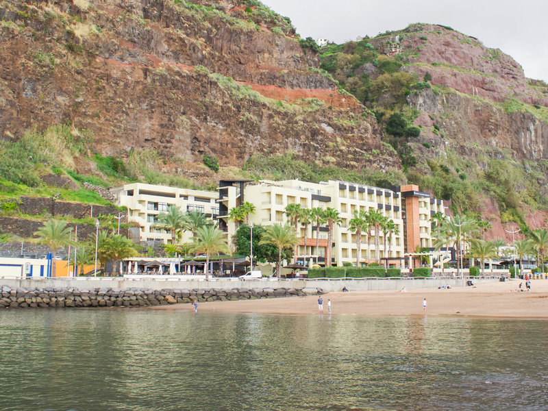 Calheta Beach 6