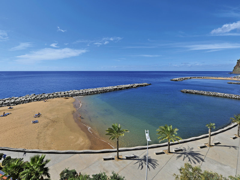 Calheta Beach 8
