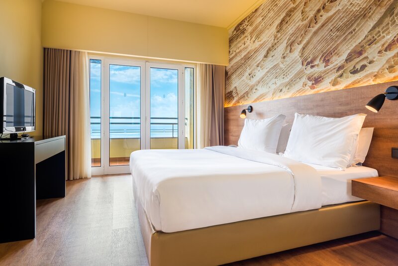Savoy Calheta Beach 30