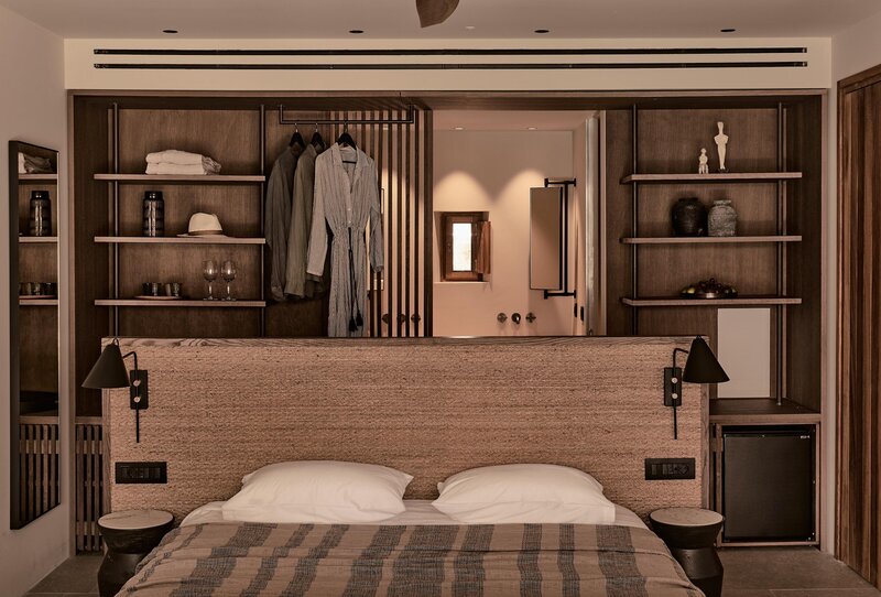 Theros All Suite Hotel 44