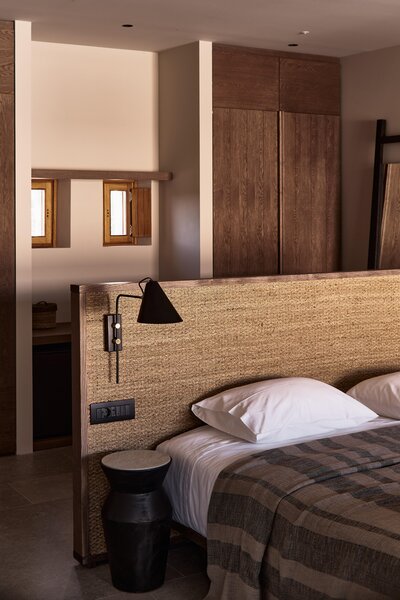 Theros All Suite Hotel 52
