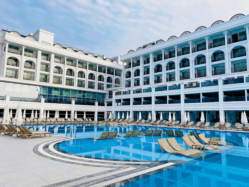SUNTHALIA Hotels & Resorts 1