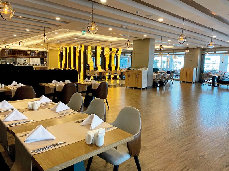 SUNTHALIA Hotels & Resorts 12