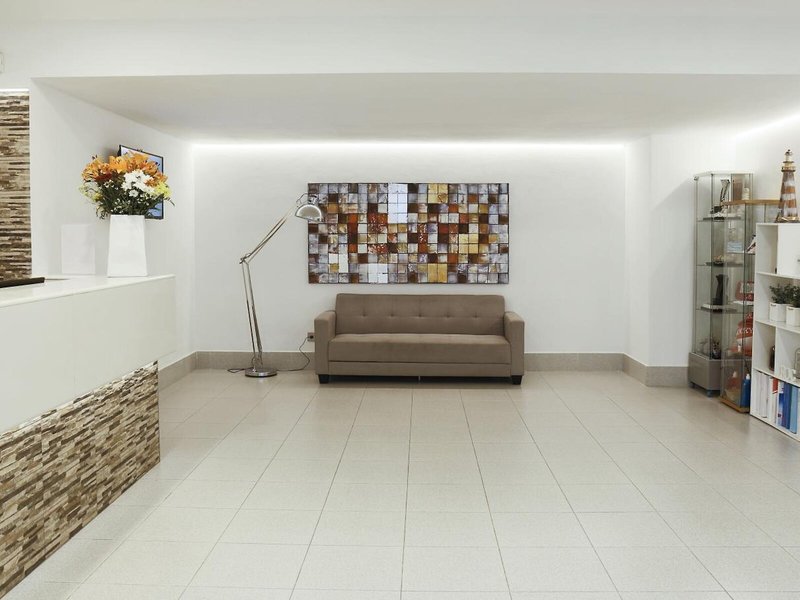Aparthotel Flora Park 10