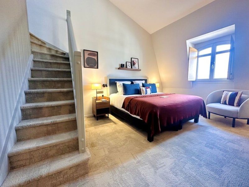 Hostellerie Le Cedre 17