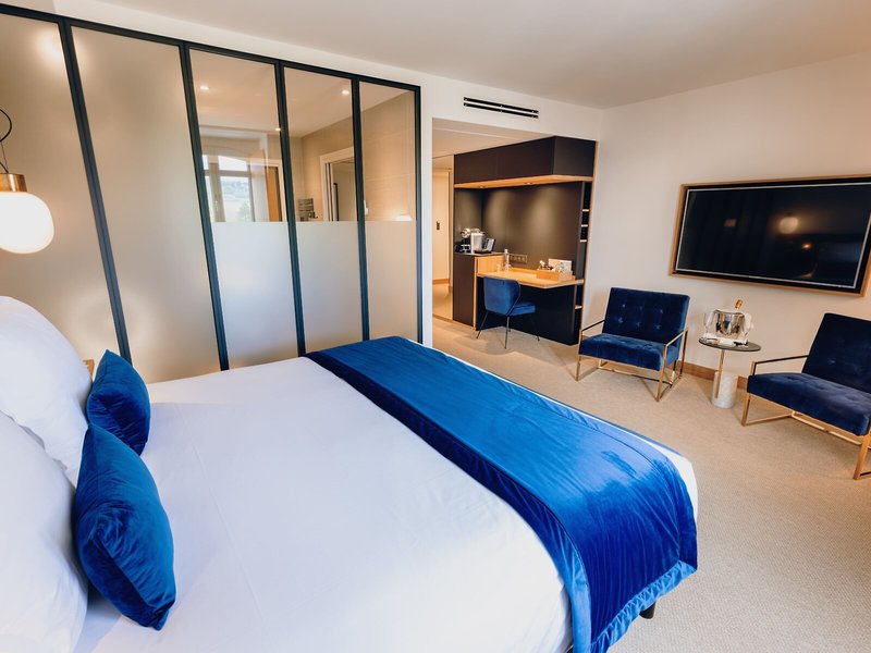 Hostellerie Le Cedre 38
