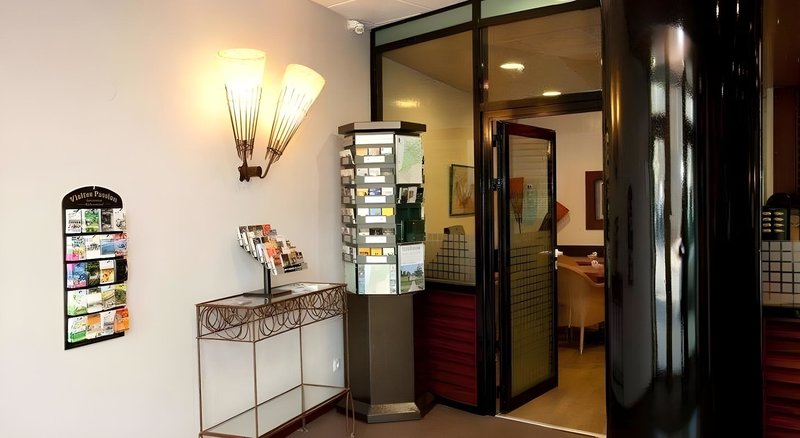 Teneo Apparthotel Bordeaux  5