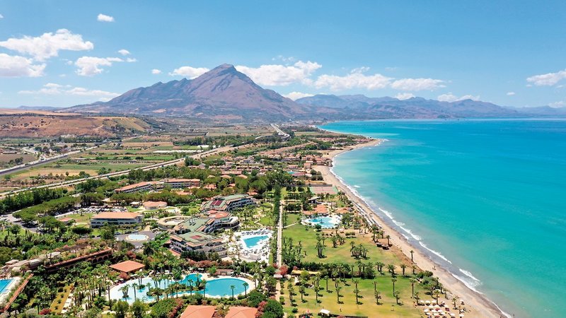 Fiesta Sicilia Resort 1