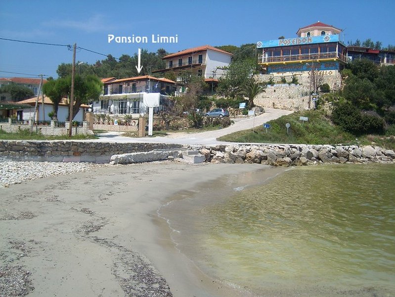 Pansion Limni 1