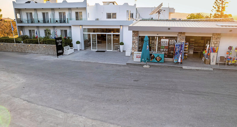 PefkosBreeze Family Resort & Spa 4