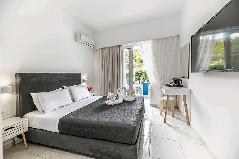 PefkosBreeze Family Resort & Spa 6