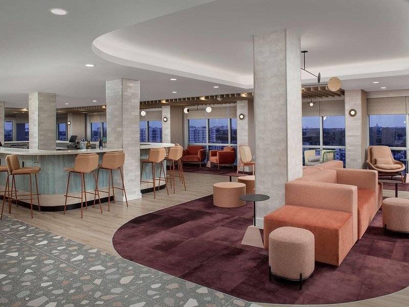 Tru by Hilton Miami Airport South Blue Lagoon 6