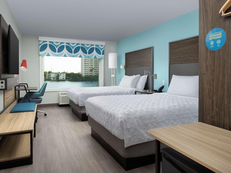 Tru by Hilton Miami Airport South Blue Lagoon 23