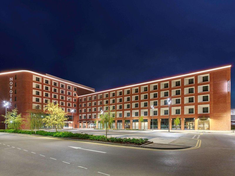 Novotel Cambridge North 1 - Exterior