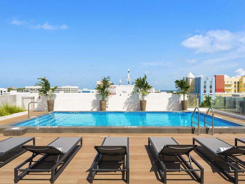 Upsun Hotel & Social Club 9