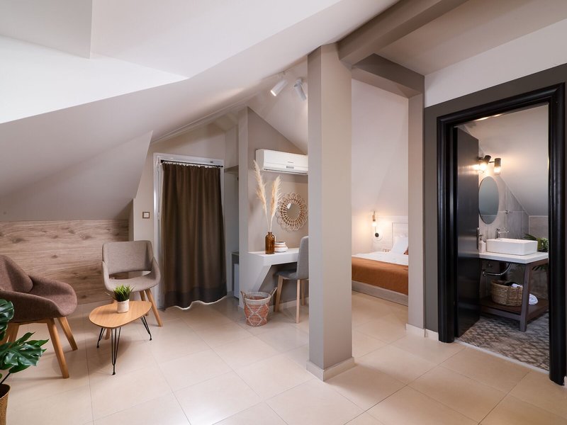 ELLE Rooms & Suites 34