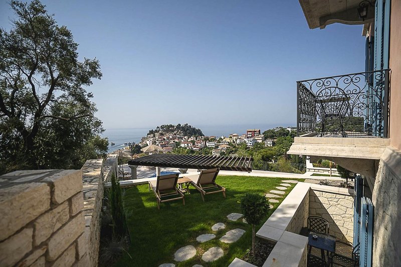 Elysium Living Parga 10