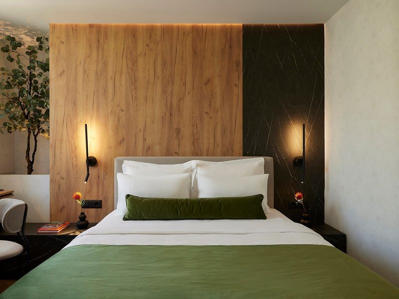 The Port Square Hotel 36