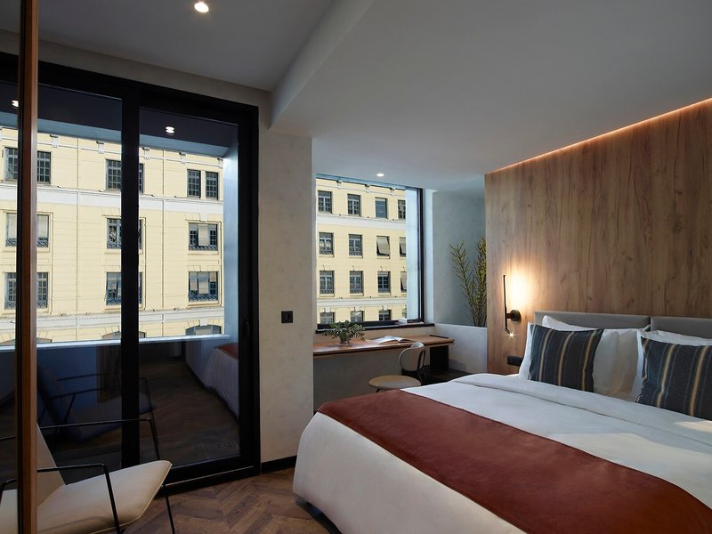The Port Square Hotel 40
