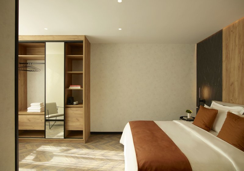 The Port Square Hotel 13