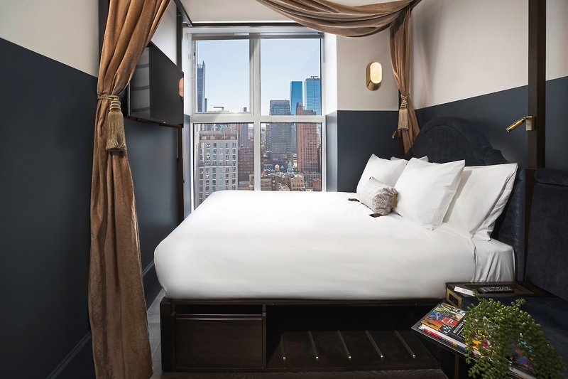 CIVILIAN Hotel 2 - Room Example