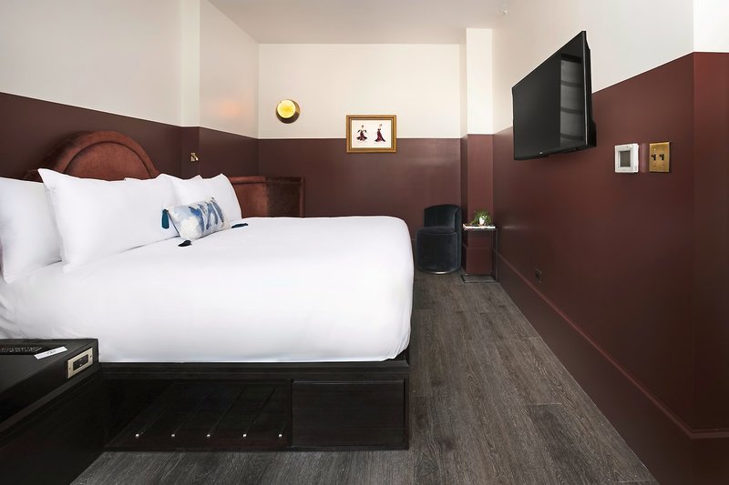 CIVILIAN Hotel 3 - Room Example