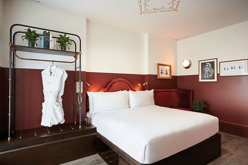 CIVILIAN Hotel 4 - Room Example