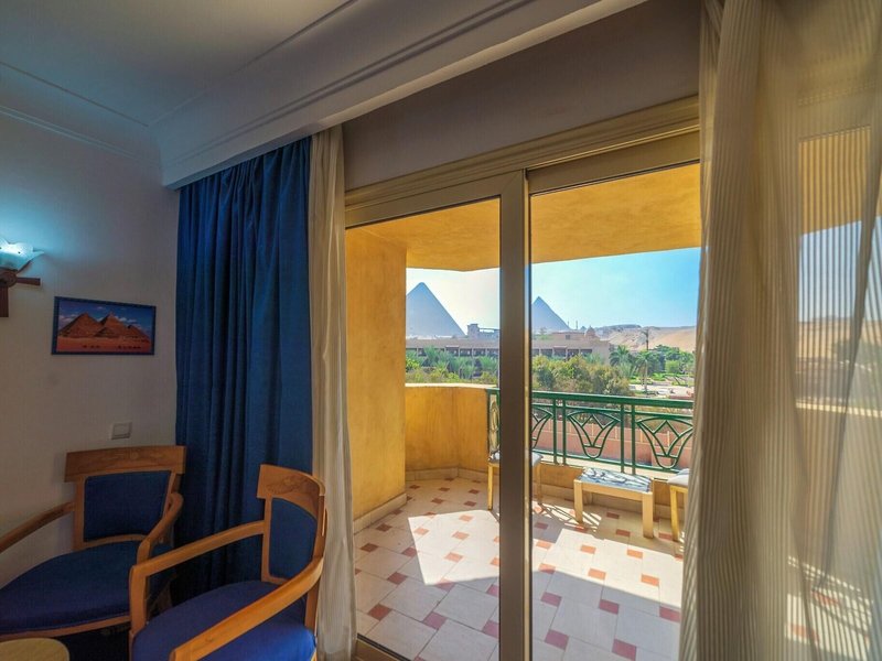 Regency Pyramids View 4