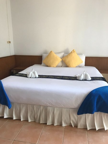 Sea Breeze Bungalow 28