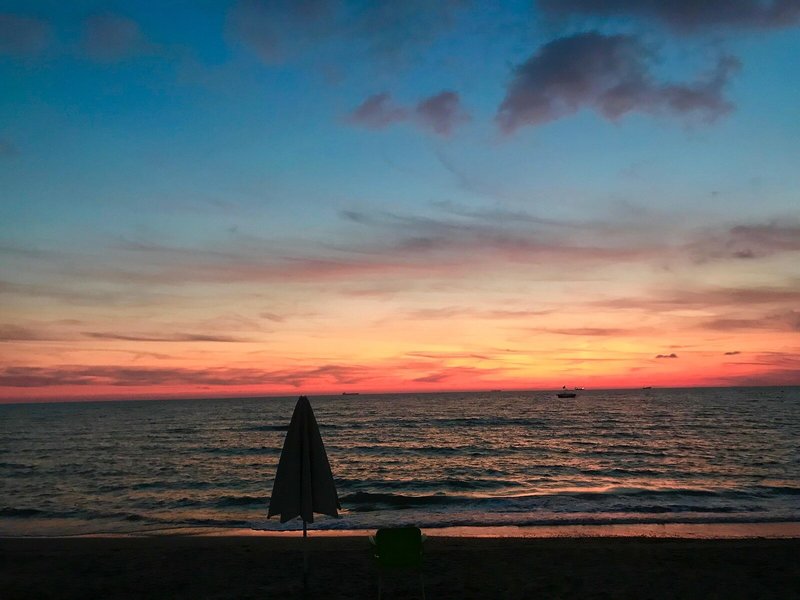 Marbella Beach Hotel 4