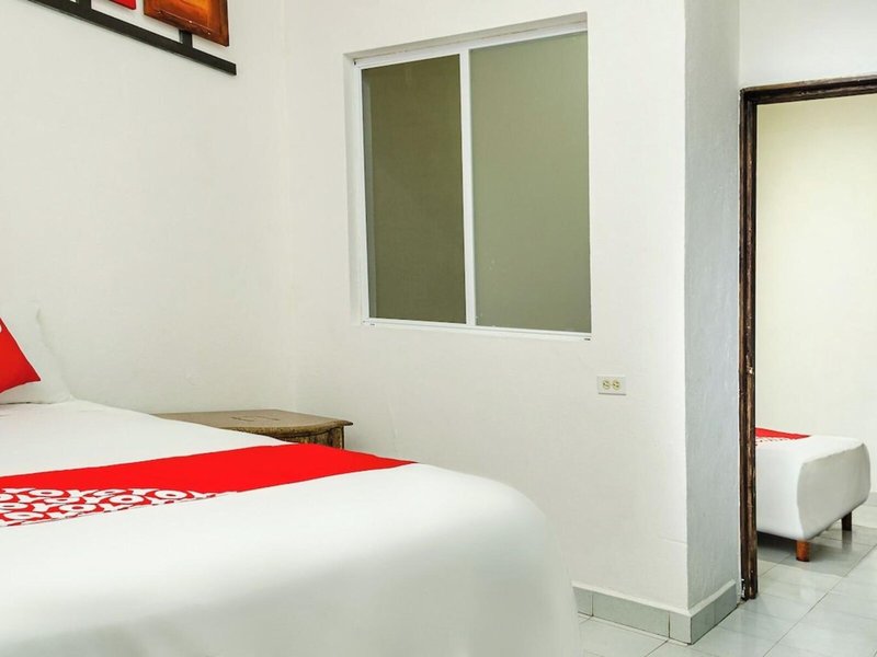 Hotel Cabo Del Sur by OYO Rooms 9