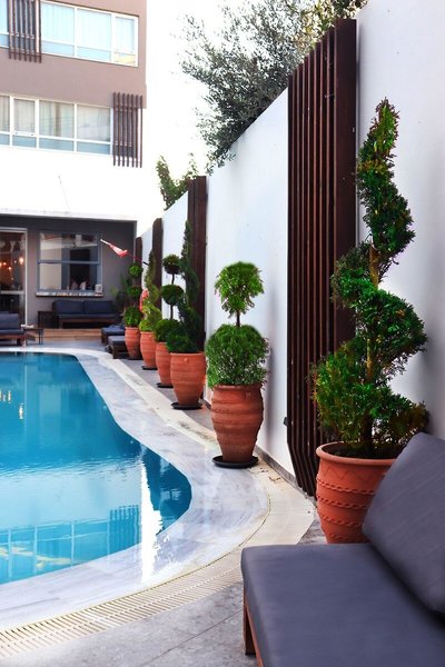 Continental Hotel Apartments 5