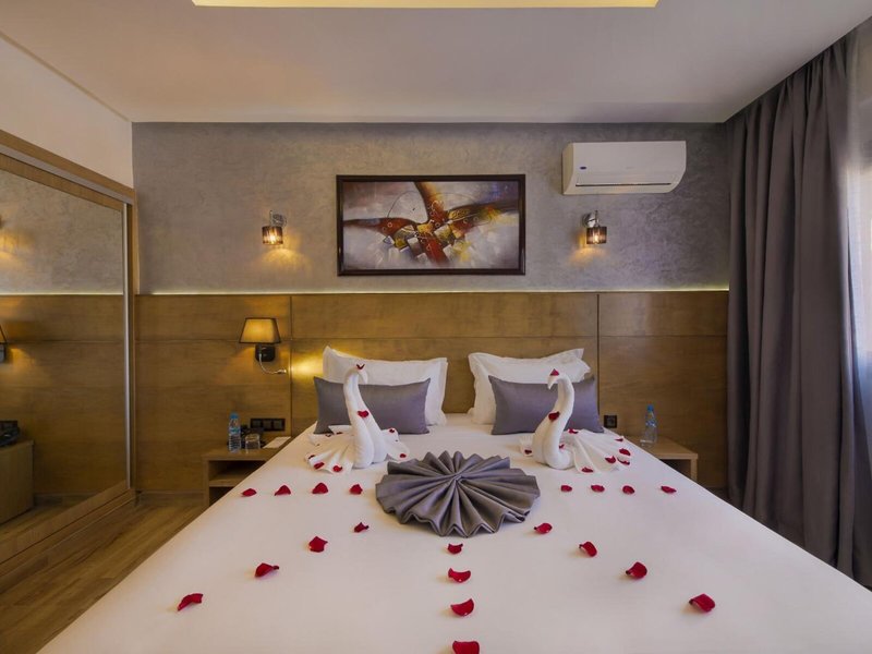 Stars Hotel 16 - Room Example