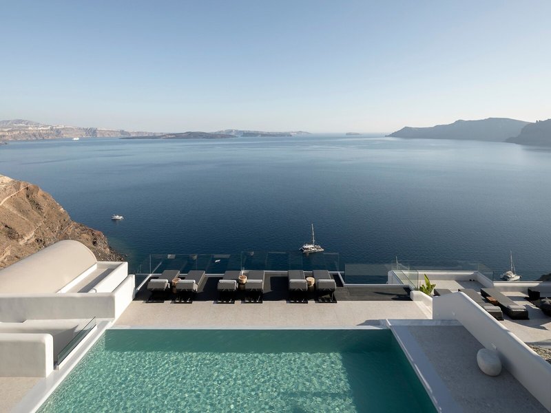 Hom Santorini 1