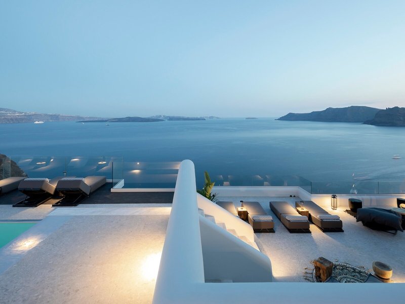 Hom Santorini 4