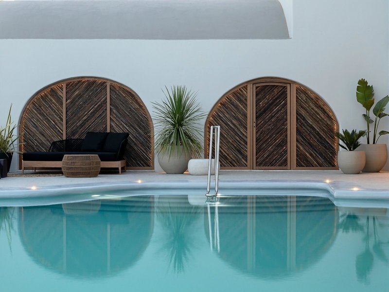 Hom Santorini 13