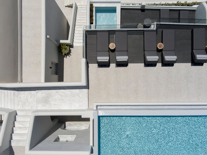 Hom Santorini 18
