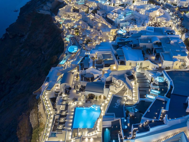 Hom Santorini 9